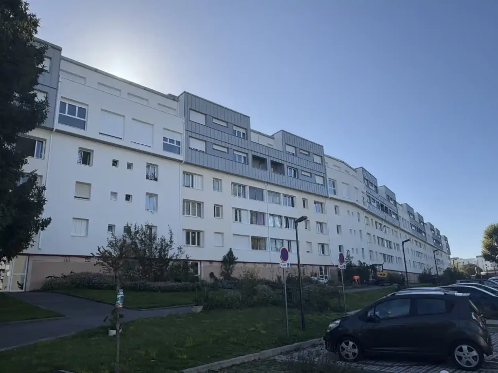 Vue générale du projet de surélévation bois de la Vallée aux Renards.